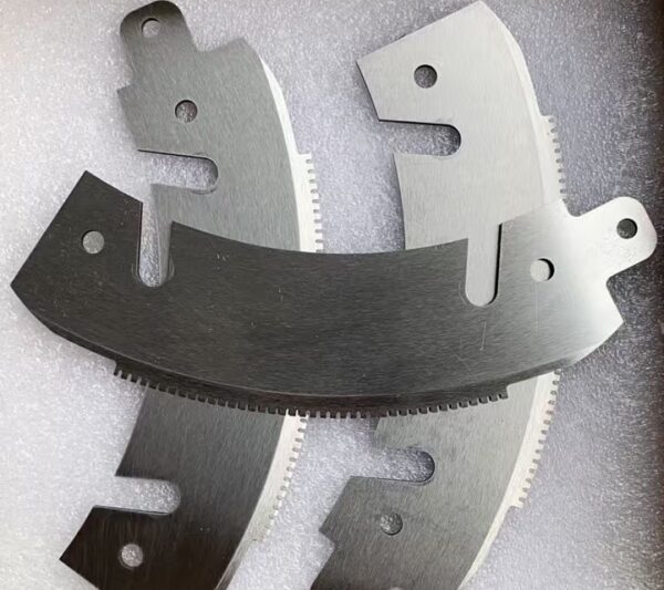 Toothed cutter